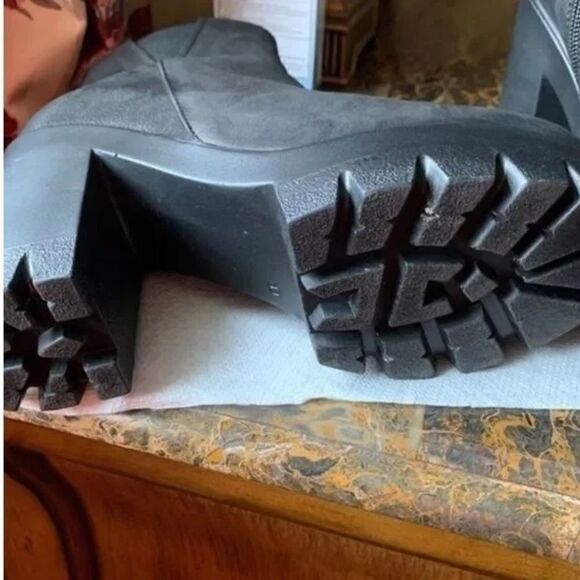 MARIO BERLUCCI GENUINE FULLY LINED SHEARLING SHEEPSKIN LEATHER ITALIAN B… - Picture 4 of 9